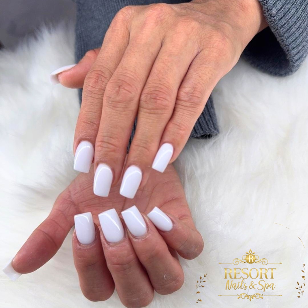 Resort Nails & Spa